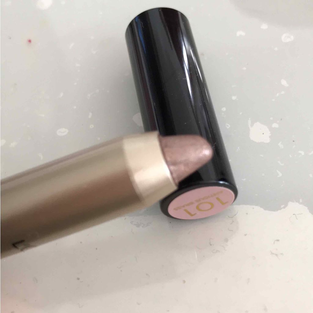 カラーリッシュルスティロスモーキー/ロレアル パリ/スティックアイシャドウを使ったクチコミ(2枚目)