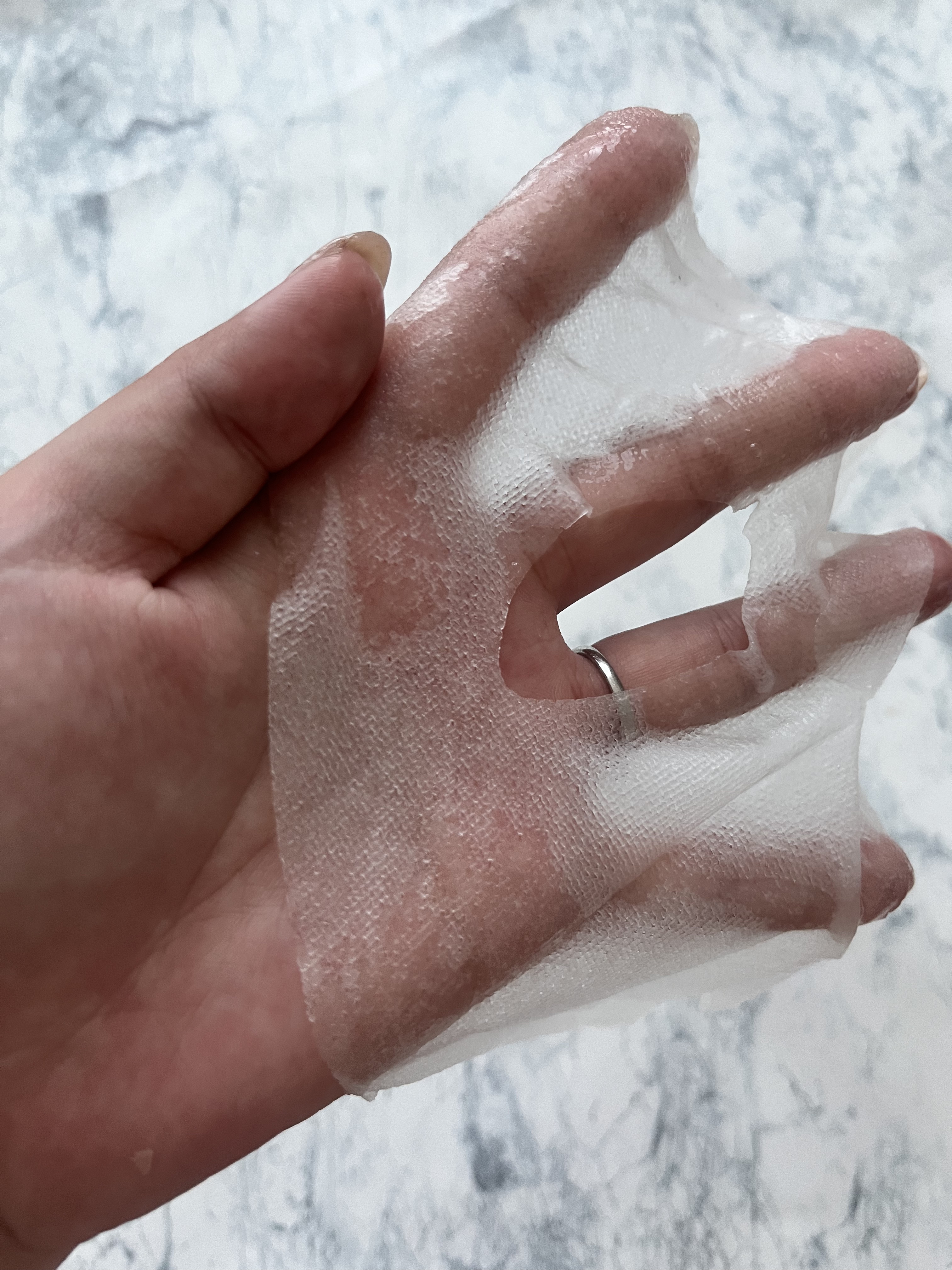 ユーガ ヴィーガン ドクダミシカ マスク/ユーガ/シートマスク・パックを使ったクチコミ（2枚目）