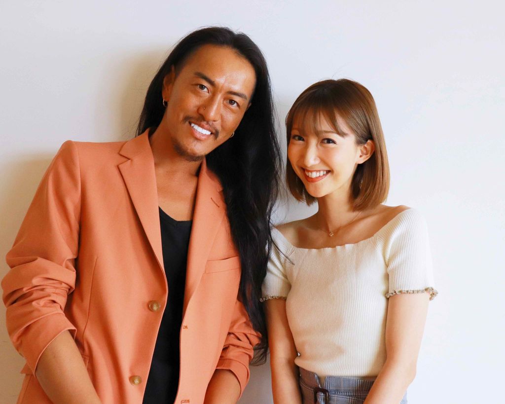 junjun さんのつけまつげ講座 のイベント記事がUPされました〜📸✨

私はこの日イベントでデモストレーションモデルを務めさせて頂きました💓

沢山のLIPSユーザーさんとお会い出来て嬉しかったです❤️(*´ω｀*)




何を隠