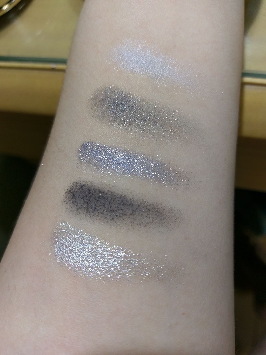 サンク クルール 277 ディファイ/Dior/アイシャドウパレットを使ったクチコミ（2枚目）