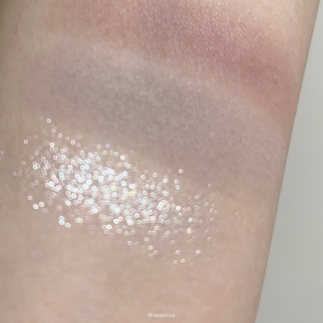 モノアイシャドウ 910 フォグ/Laka/単色アイシャドウを使ったクチコミ（3枚目）