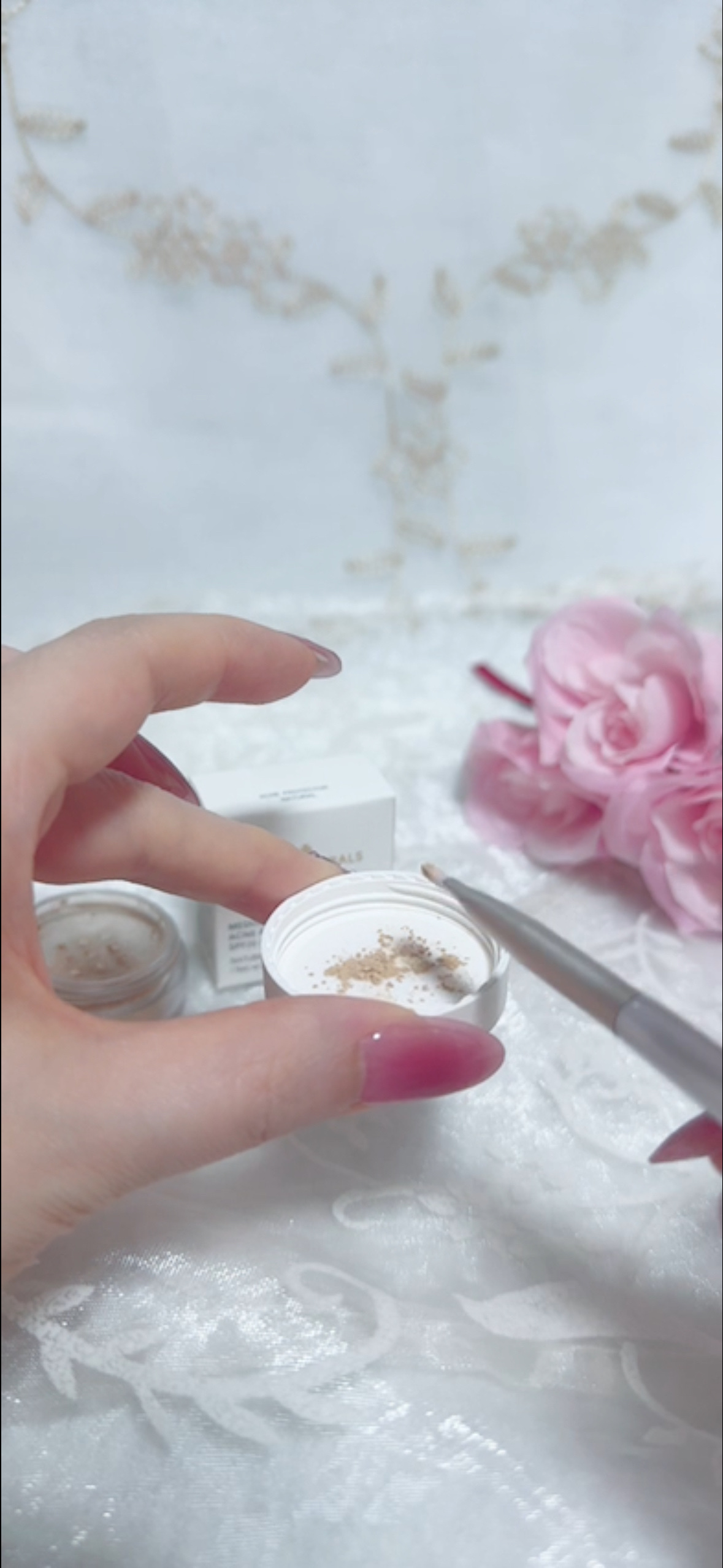 薬用コンシーラー アクネプロテクター/ONLY MINERALS/パウダーコンシーラーを使ったクチコミ（3枚目）