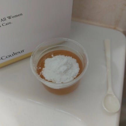 シェルクルール MBマスクのクチコミ「素肌の引き締め、うるおいを回復させ、透明感をアップさせるパック。
化粧水の後に使用。
混ぜ.....」(2枚目)