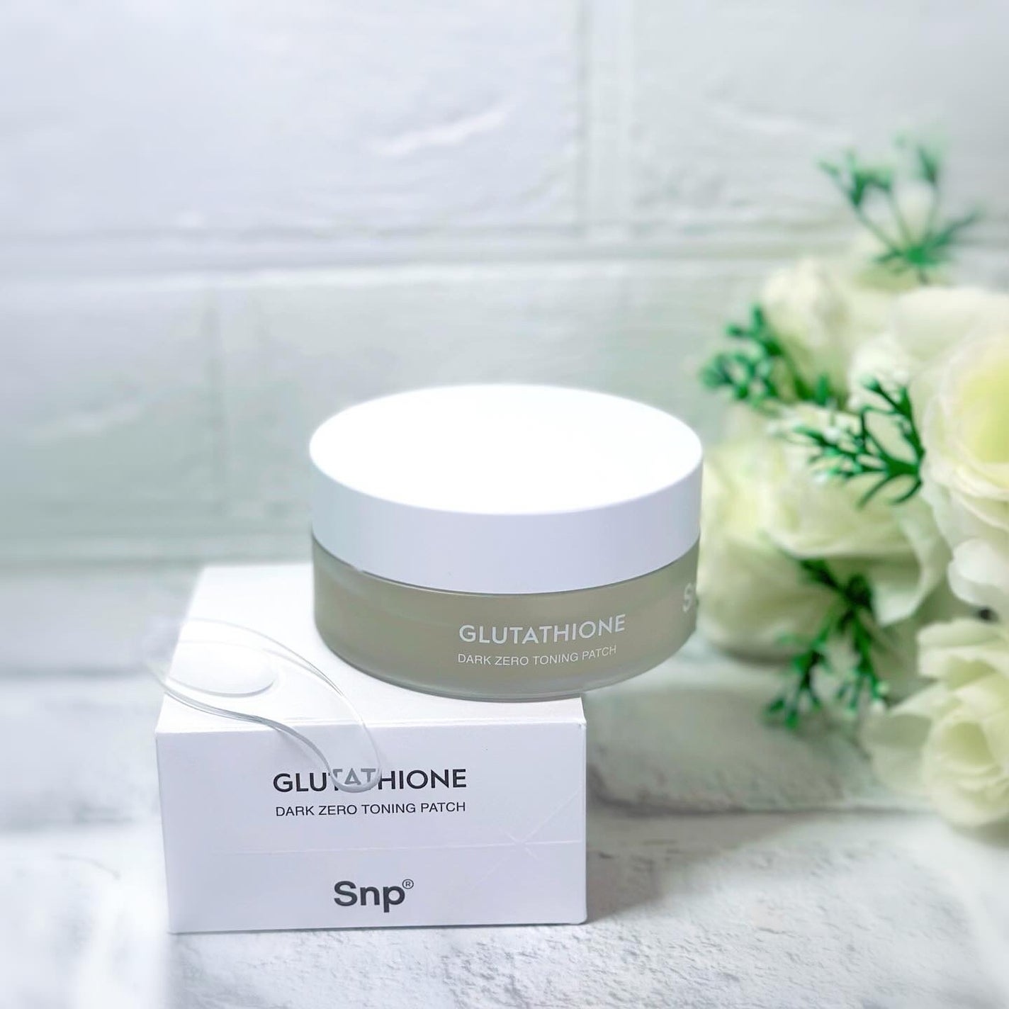 グルタチオンダークゼロトーニングパッチ/SNP/アイケア・アイクリームを使ったクチコミ(4枚目)