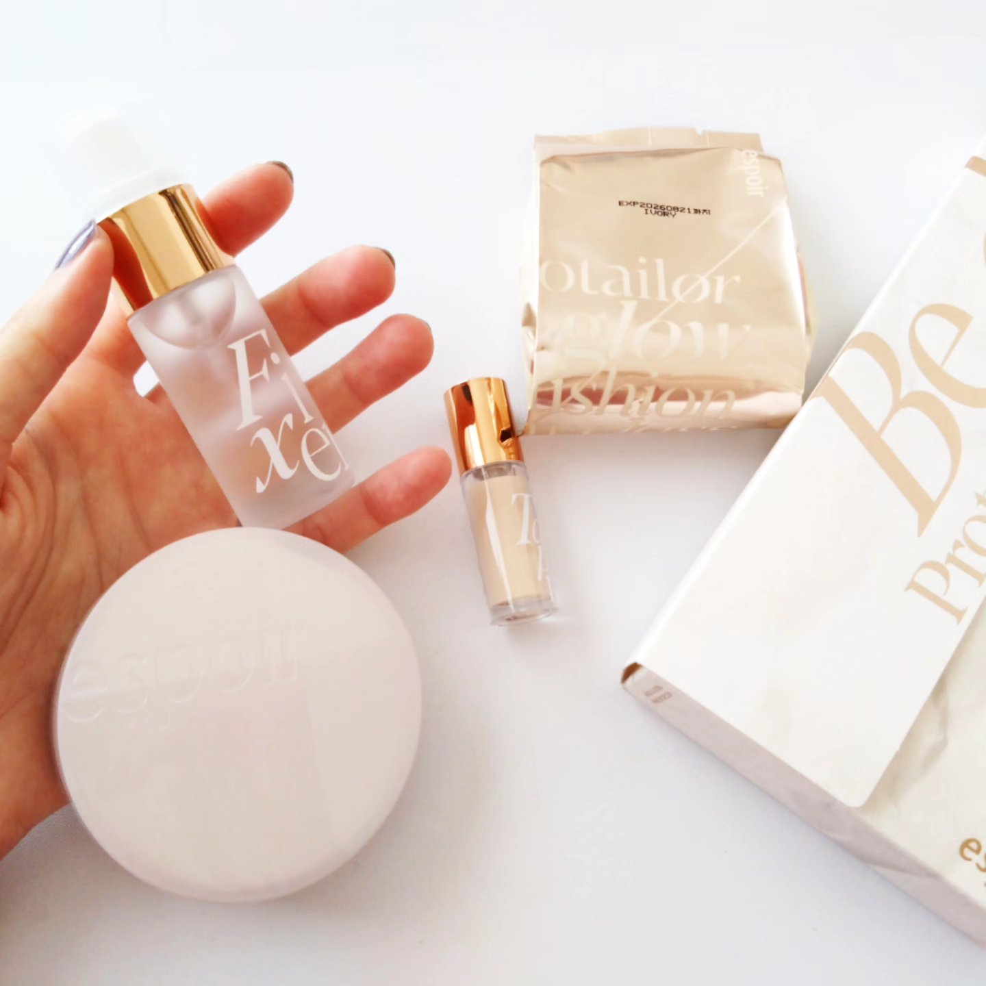 テーピングコンシーラーロングウェア/espoir/リキッドコンシーラーを使ったクチコミ（3枚目）