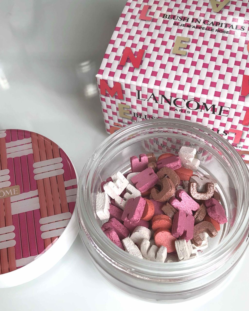 ブラッシュ イン キャピタルズ/LANCOME/パウダーチークを使ったクチコミ（2枚目）