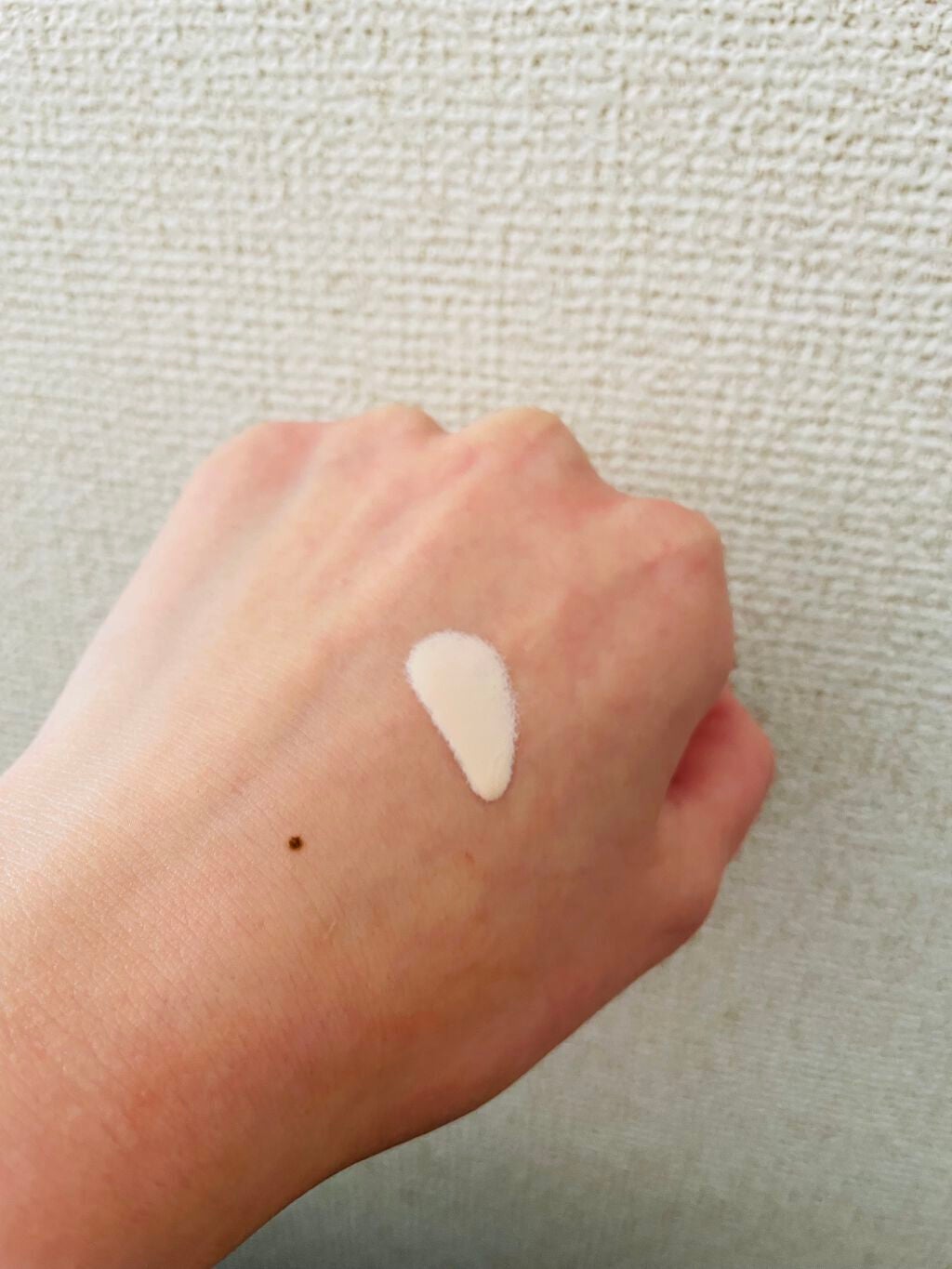 皮脂テカリ防止下地/CEZANNE/化粧下地を使ったクチコミ(2枚目)