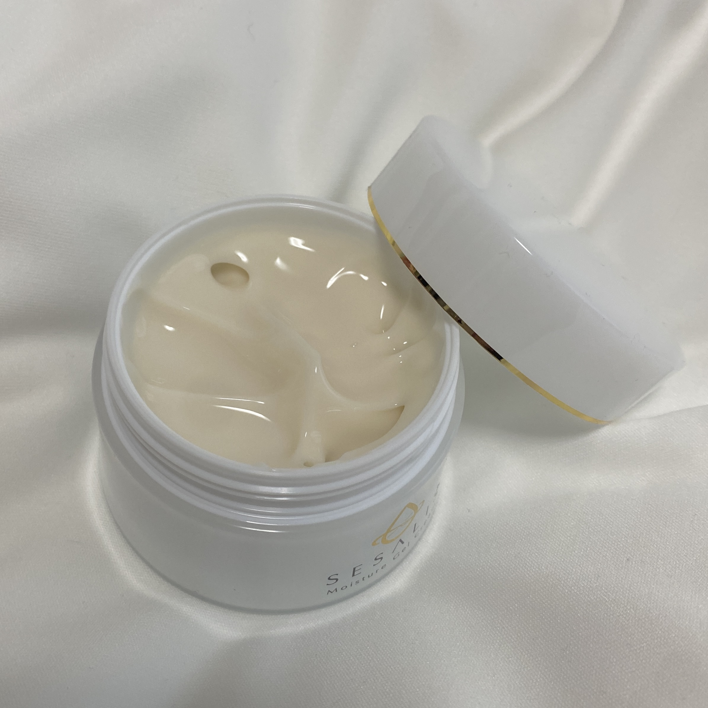 モイスチャージェルクリーム/SESALIS/フェイスクリームを使ったクチコミ（3枚目）