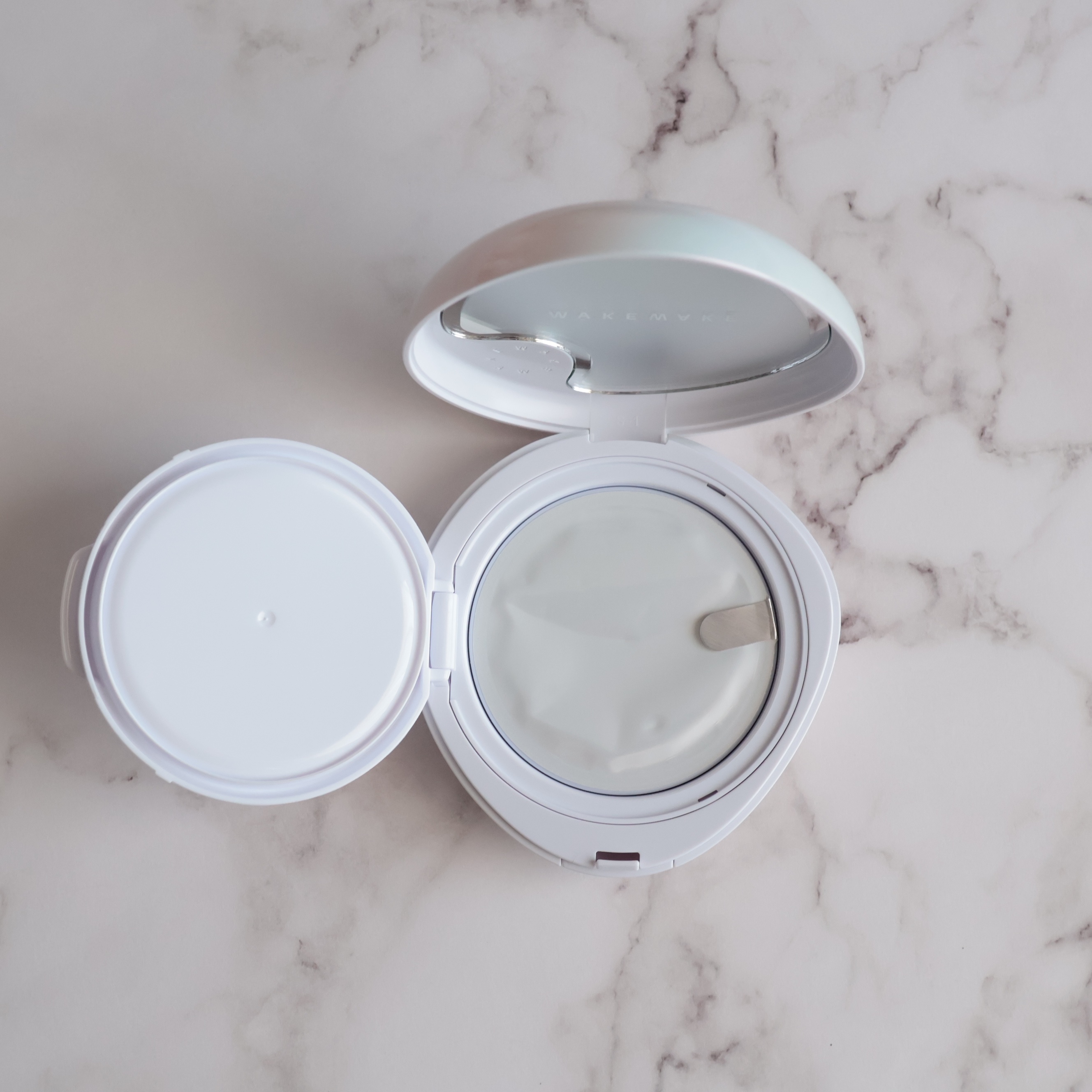 ウォーターグロウコーティングクッション/wakemake/クッションファンデーションを使ったクチコミ（3枚目）