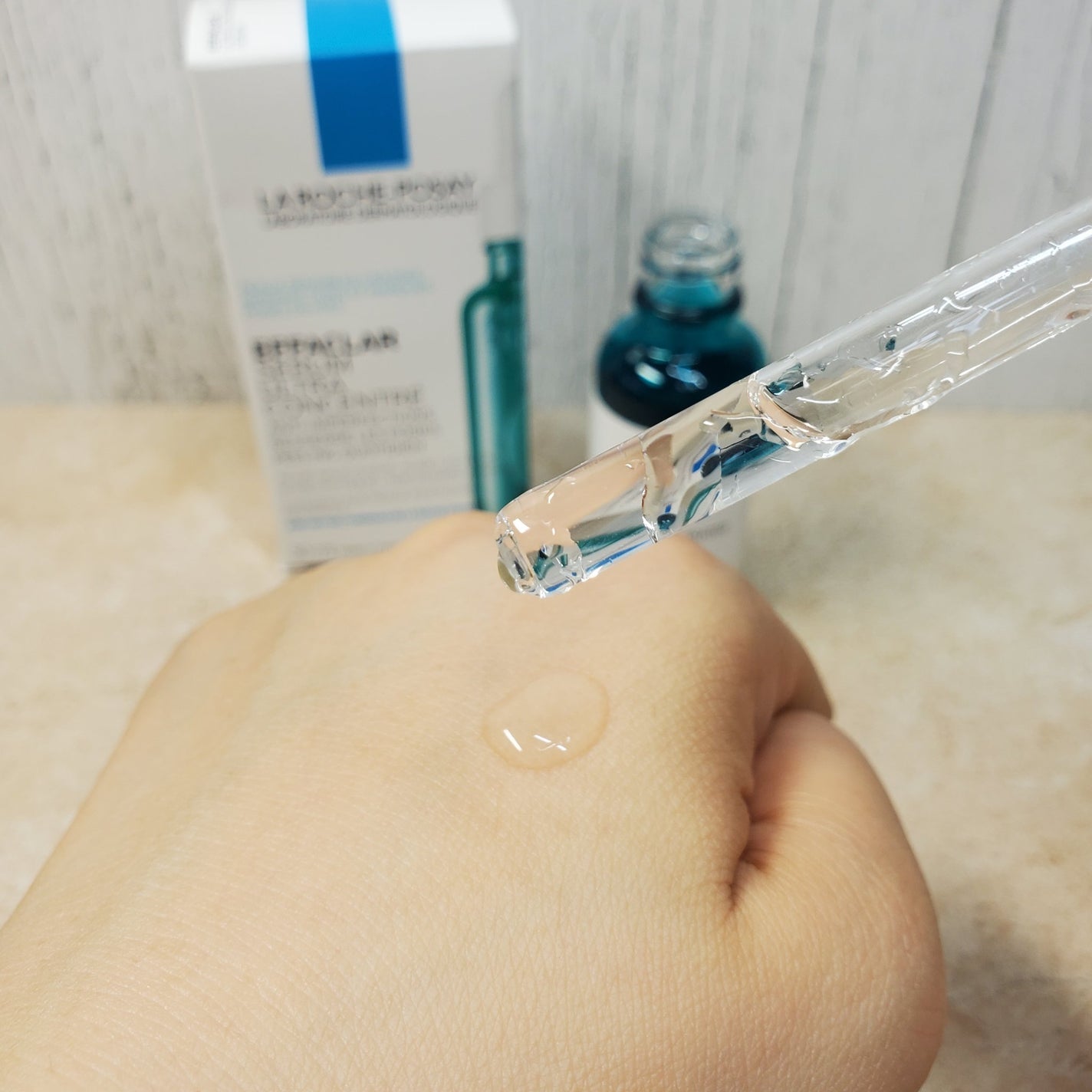 エファクラ ピールケア セラム/ラ ロッシュ ポゼ/美容液を使ったクチコミ(3枚目)