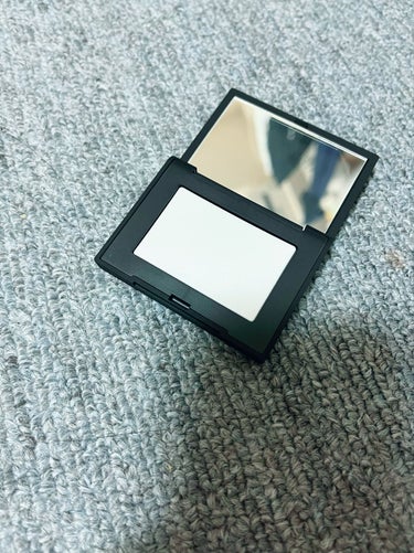 ライトリフレクティングセッティングパウダー　プレスト　N/NARS/プレストパウダーを使ったクチコミ（2枚目）