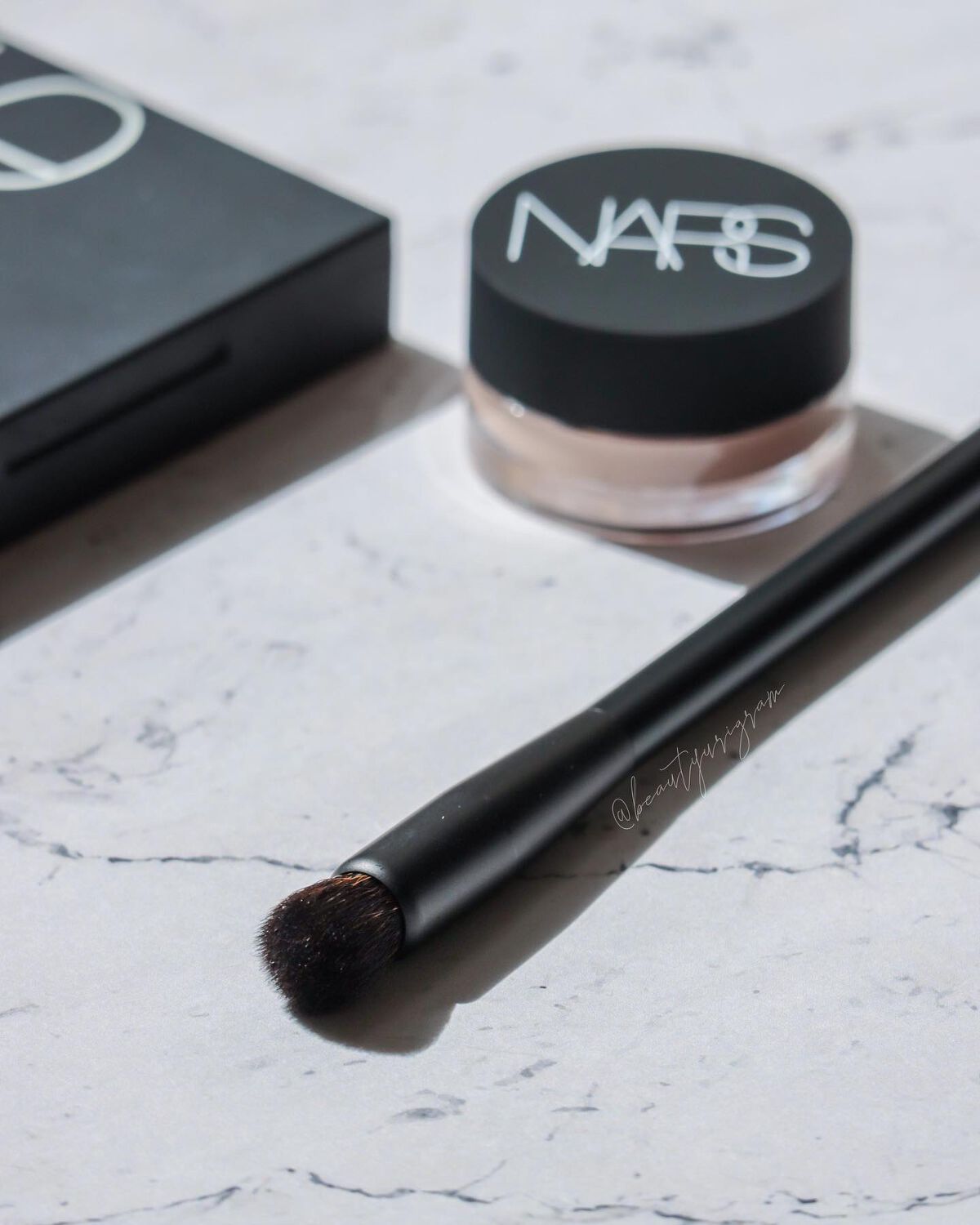 ソフトマットコンプリートコンシーラー/NARS/クリームコンシーラーを使ったクチコミ(5枚目)