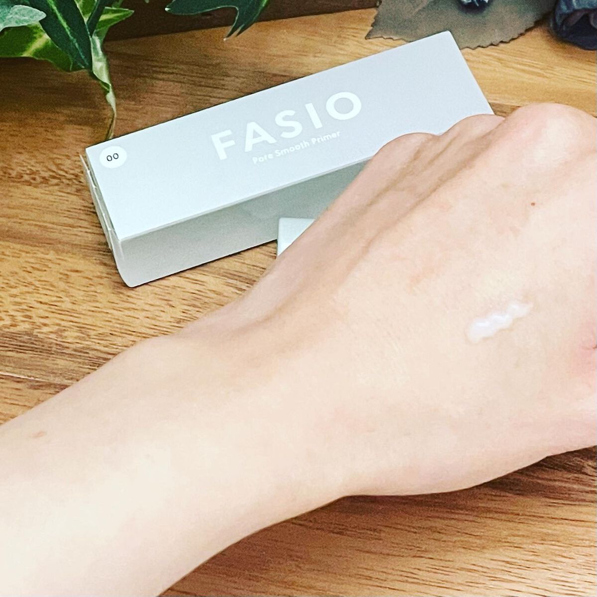 ポア スムース プライマー/FASIO/化粧下地を使ったクチコミ（2枚目）