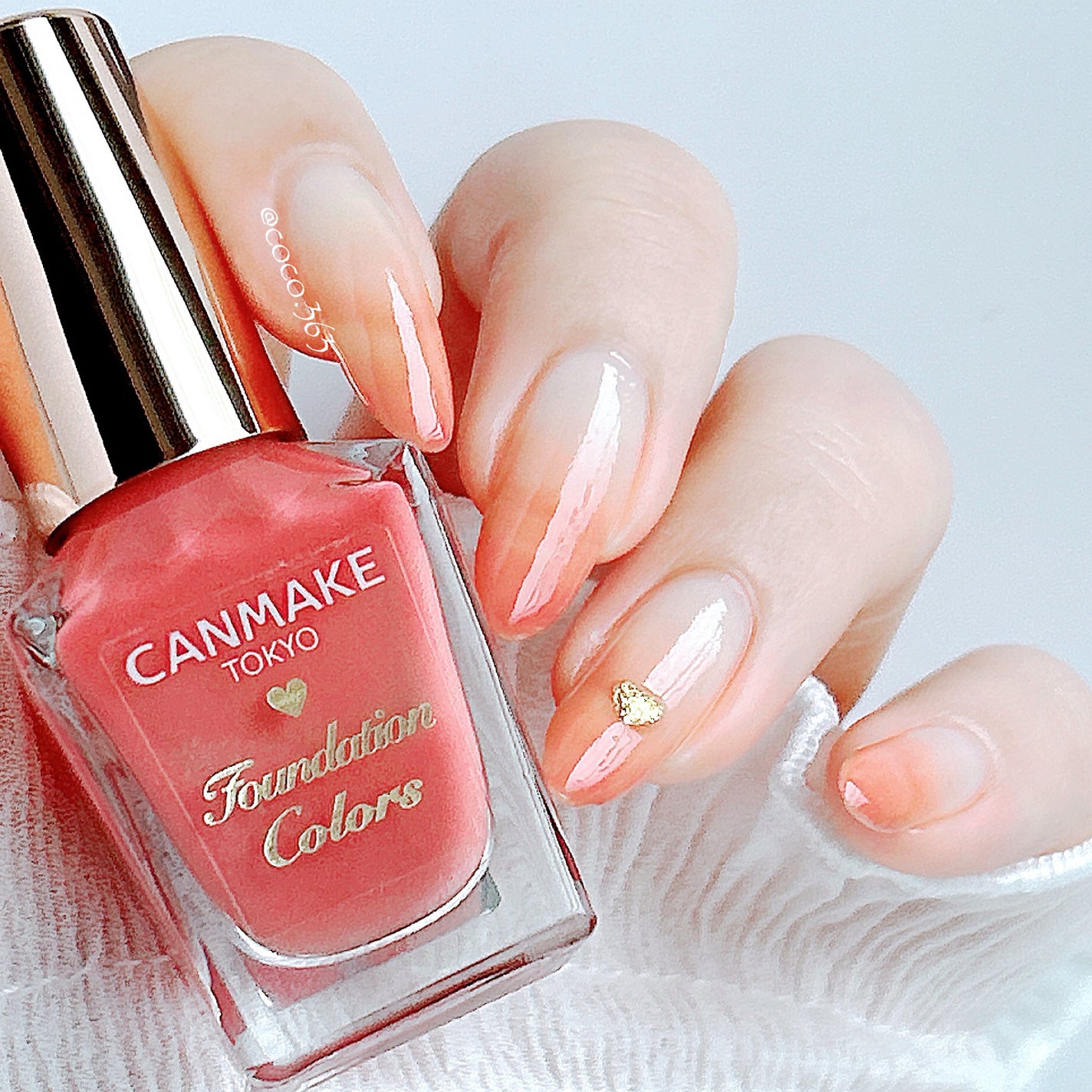 カラフルネイルズ/キャンメイク/マニキュアを使ったクチコミ(2枚目)