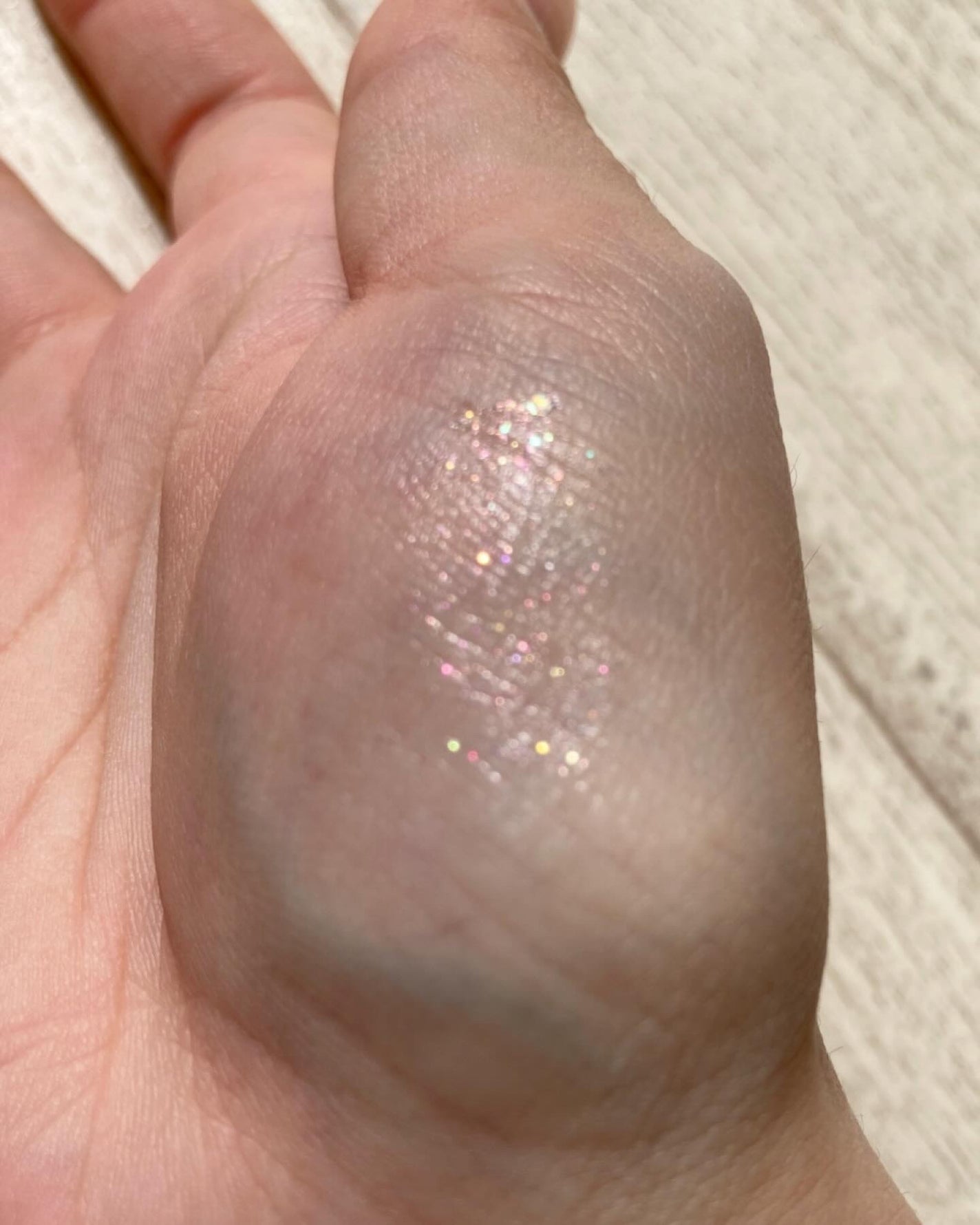 スターリット リキッドグリッター/dasique/メイクアップを使ったクチコミ(4枚目)