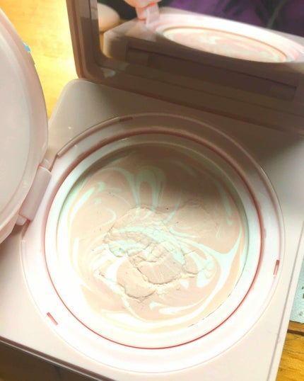 ランタンポレル ブロッサム クリーム コンパクト/GIVENCHY/化粧下地を使ったクチコミ(2枚目)