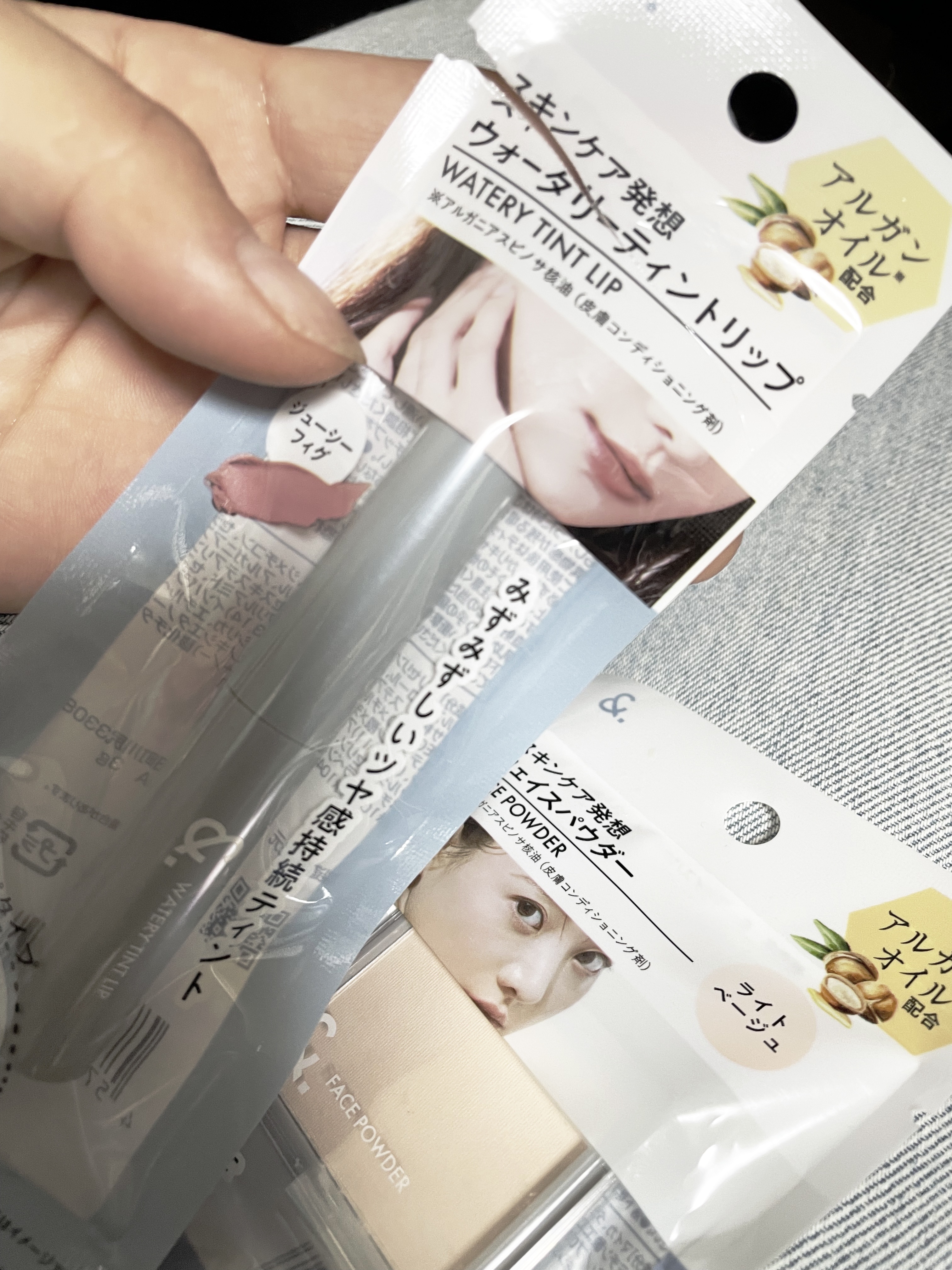 &.ウォータリーティントリップ ジューシーフィグ/DAISO/リップティントを使ったクチコミ（3枚目）