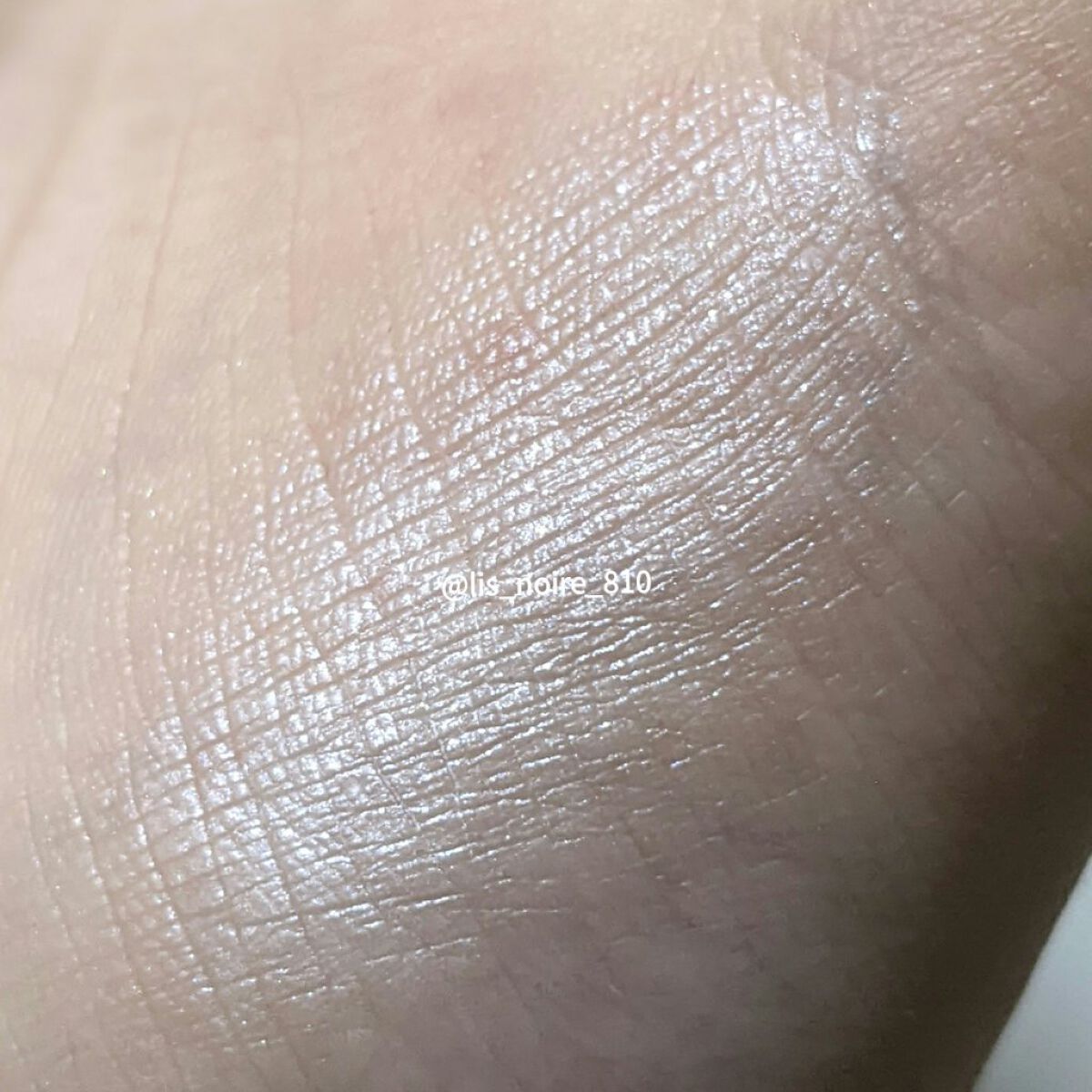 ブライトアップアイシャドウ/media/単色アイシャドウを使ったクチコミ（2枚目）