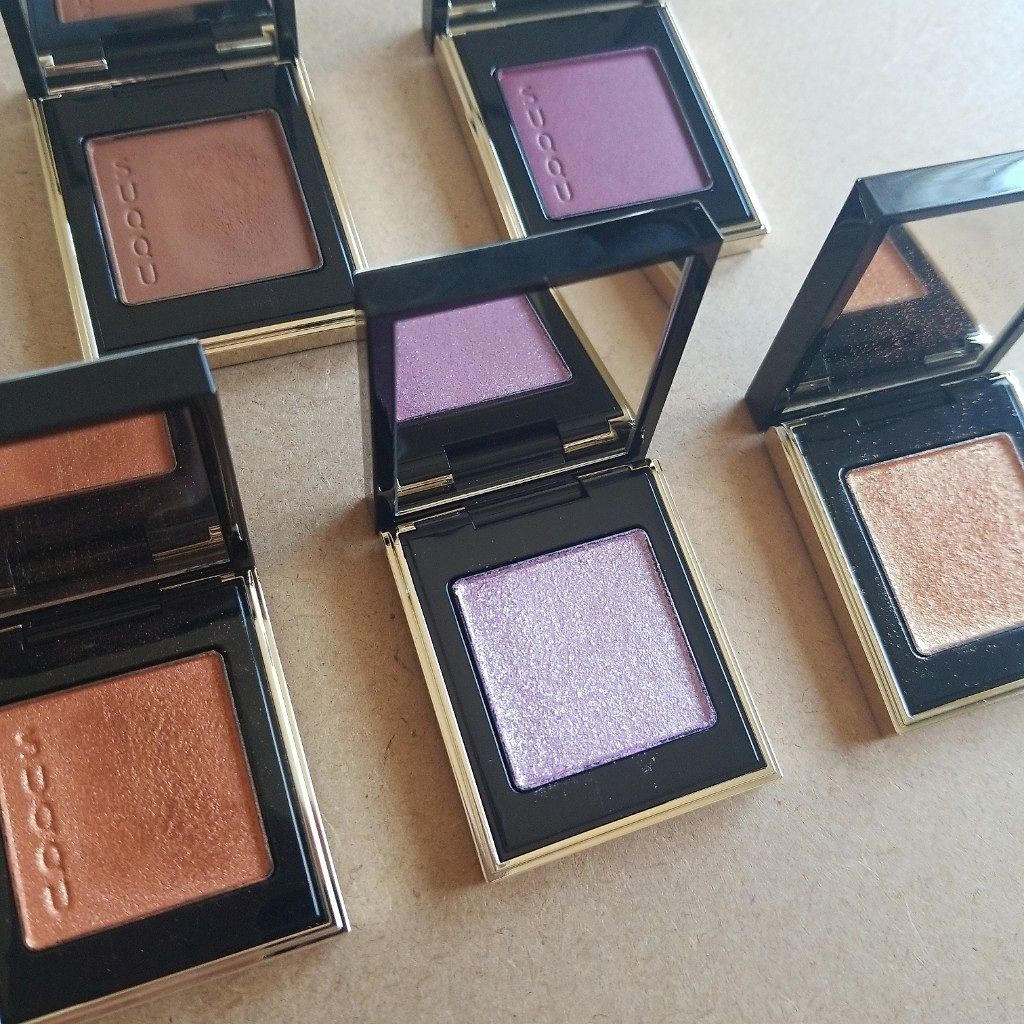 シャドーカスタマイズ/MAJOLICA MAJORCA/単色アイシャドウを使ったクチコミ(3枚目)