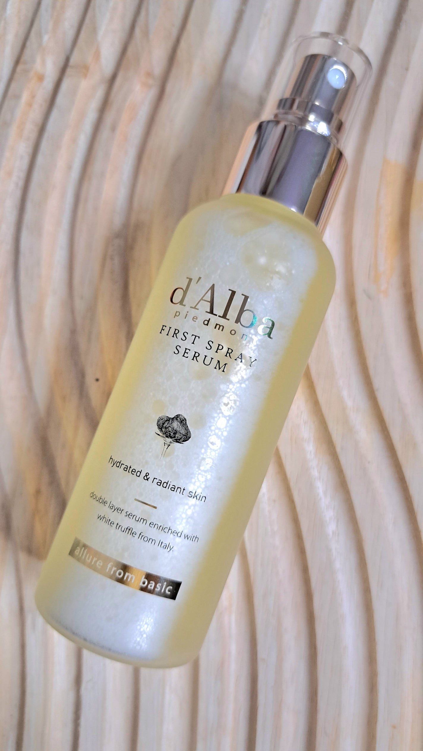 ダルバ ホワイトトリュフファーストスプレーセラム/ダルバ/ミスト状化粧水を使ったクチコミ(4枚目)