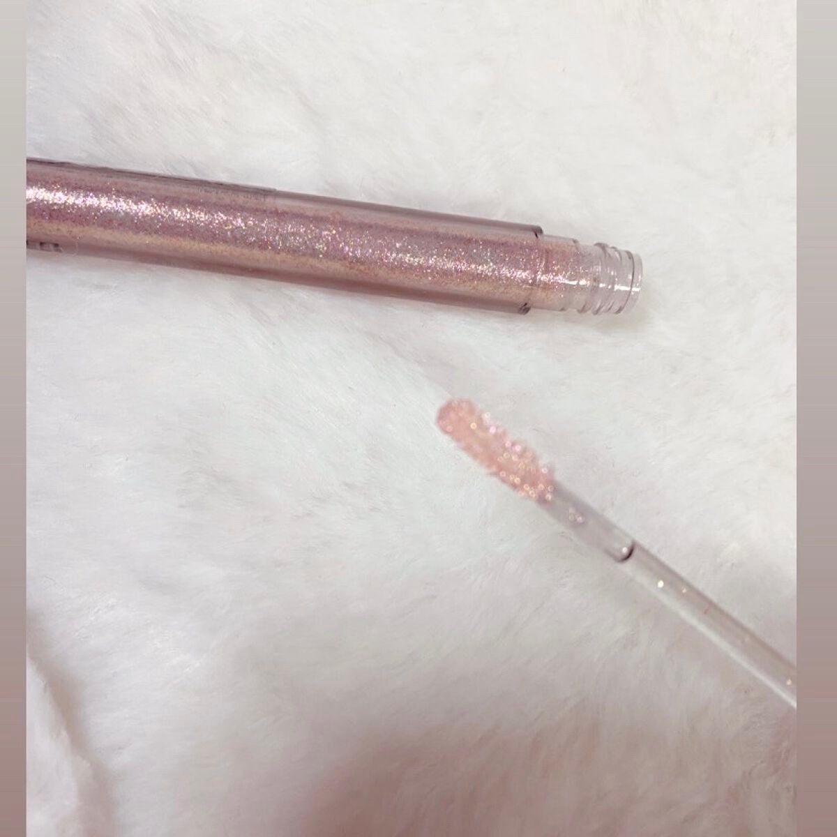 グリッターリキッドアイシャドウ/aZTK/リキッドアイシャドウを使ったクチコミ(2枚目)