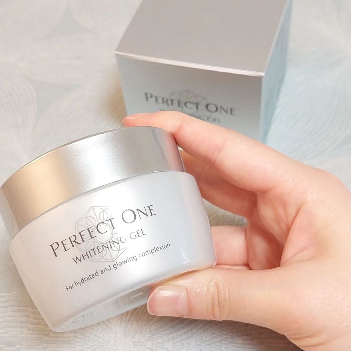 パーフェクトワン 薬用ホワイトニングジェル/パーフェクトワン/オールインワン化粧品を使ったクチコミ(2枚目)