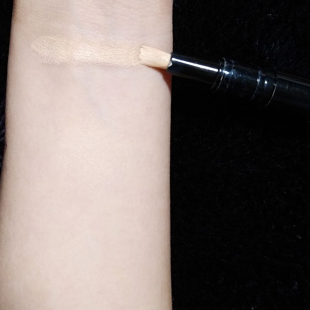 UR GLAM　COVER＆HIGHLIGHT CONCEALER/U R GLAM/リキッドコンシーラーを使ったクチコミ（2枚目）