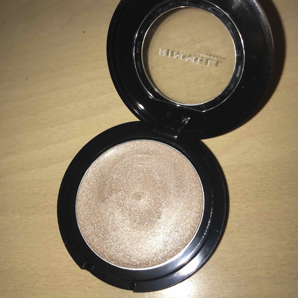 メタリック エフェクト/リンメル ロンドン/クリームハイライトを使ったクチコミ(2枚目)