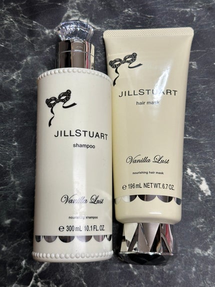 JILL STUART ジルスチュアート ヴァニラ ラスト パフュームド シャンプーのクチコミ「⭐️限定ヴァニラの香り⭐️
JILL STUARTの冬限定のヴァニララストの香り、香りを嗅いだ.....」(1枚目)