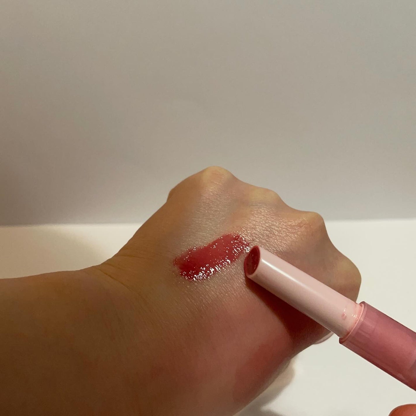 メルティングキャンディーバーム/dasique/口紅を使ったクチコミ(3枚目)