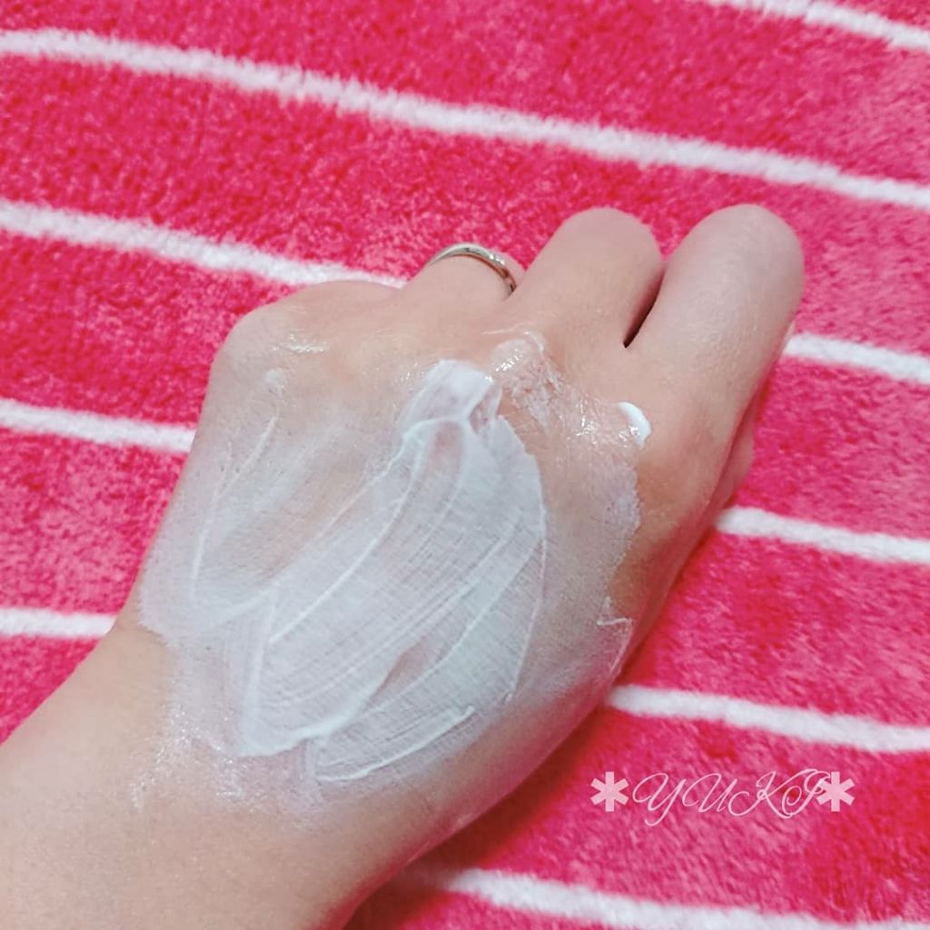 シロモチクリーム/APLIN/化粧下地を使ったクチコミ（3枚目）