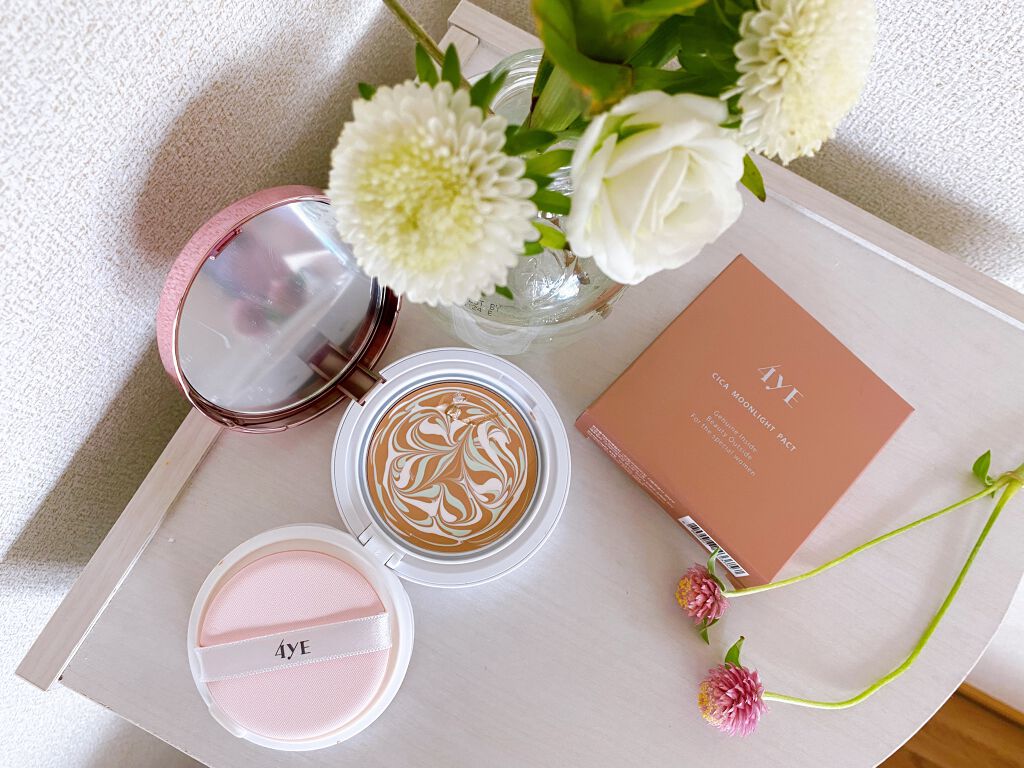 シカムーンライトパクト/4YE/クッションファンデーションを使ったクチコミ(2枚目)