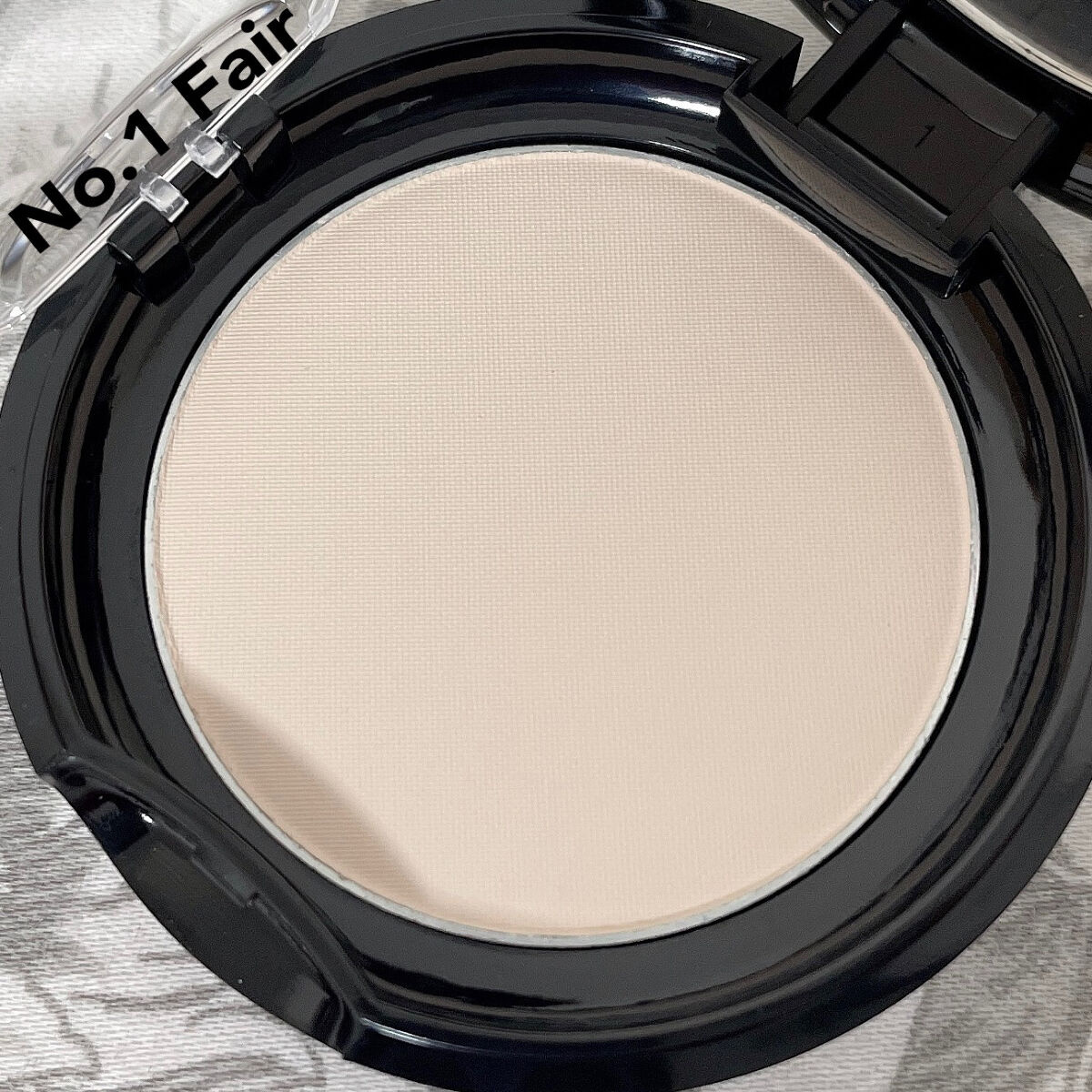 ブラーパウダーパクト/ABOUT TONE/プレストパウダーを使ったクチコミ（2枚目）