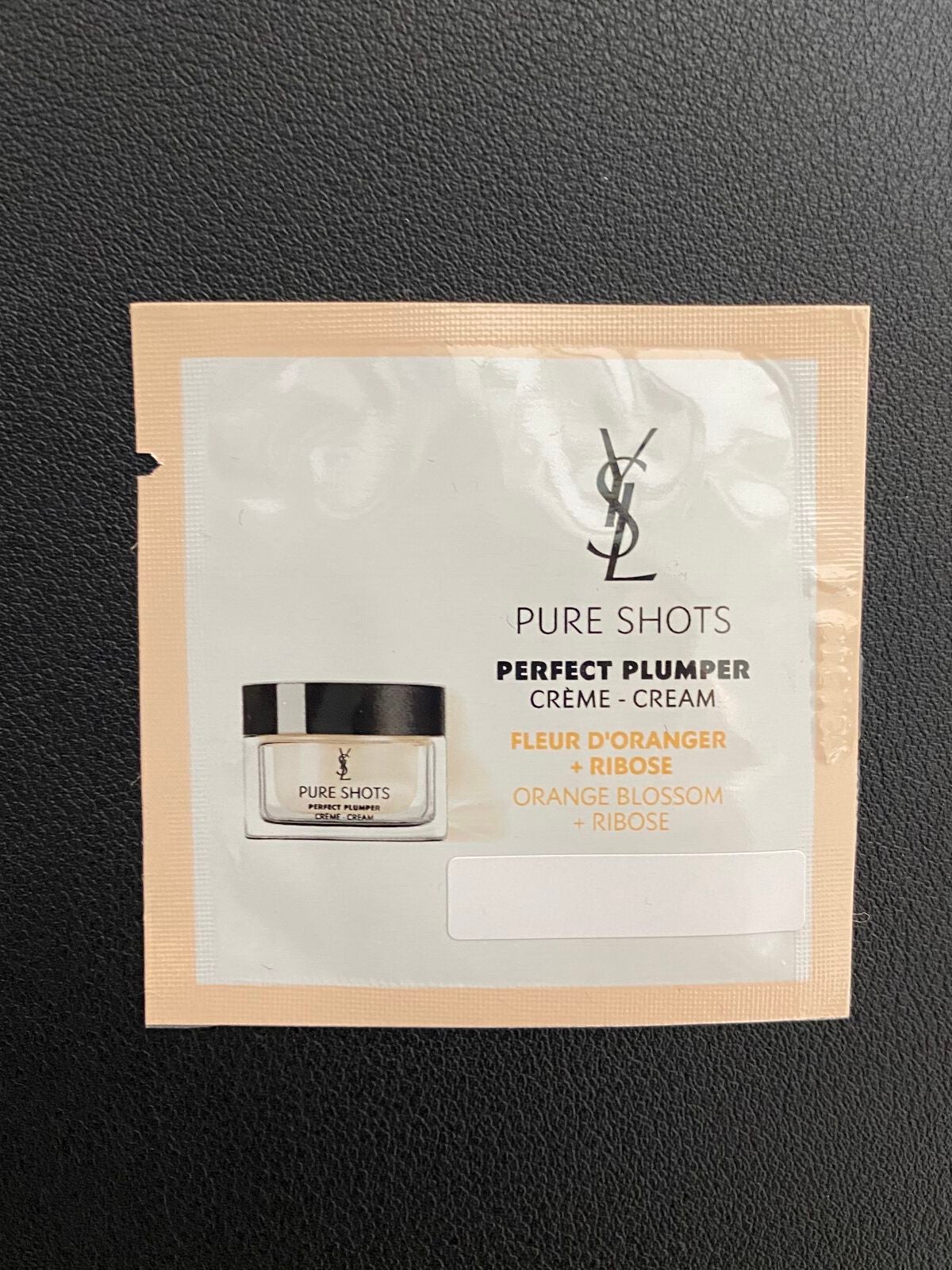 ピュアショット クリーム/YVES SAINT LAURENT BEAUTE/フェイスクリームを使ったクチコミ(2枚目)