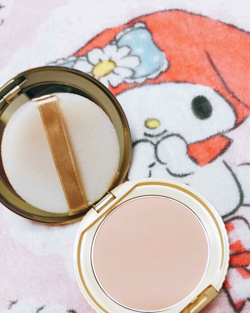 【旧品】マシュマロフィニッシュパウダー/キャンメイク/プレストパウダーを使ったクチコミ(2枚目)