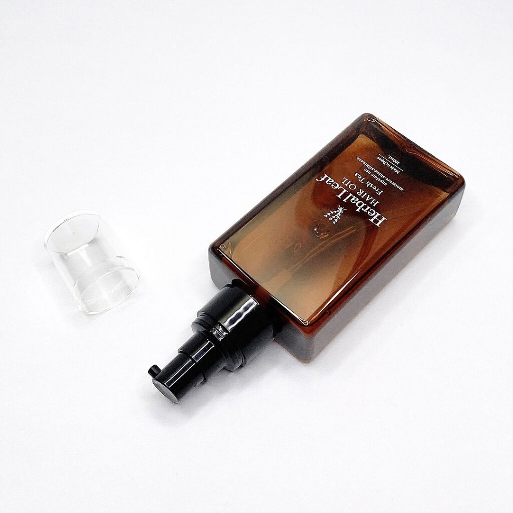 オーガニックヘアオイル フレッシュティーの香り/ハーバルリーフ/ヘアオイルを使ったクチコミ（2枚目）