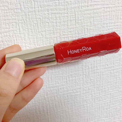 ハニーラスター r/ROAlív/リップグロスを使ったクチコミ(2枚目)