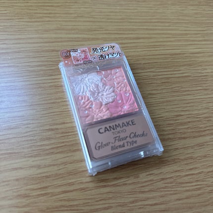 グロウフルールチークス(ブレンドタイプ)/キャンメイク/パウダーチークを使ったクチコミ(1枚目)