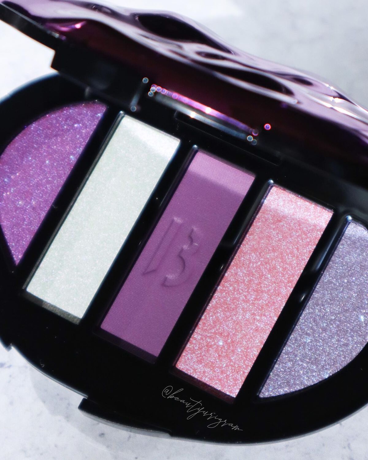 アイシャドウ 5カラーズ/BYREDO/アイシャドウパレットを使ったクチコミ（3枚目）