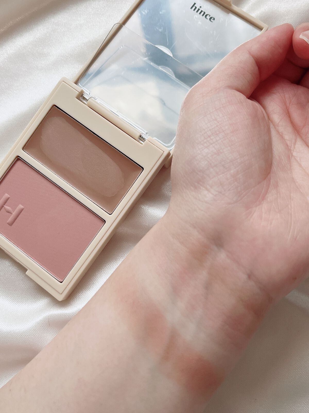 トゥルーディメンションレイヤリングチーク/hince/パウダーチークを使ったクチコミ（3枚目）