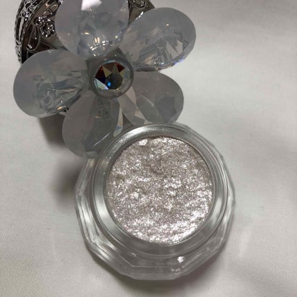ジルスチュアート クリスタルブルーム ジェリービジュー 03 Snow/JILL STUART/ジェル・クリームアイシャドウを使ったクチコミ(2枚目)