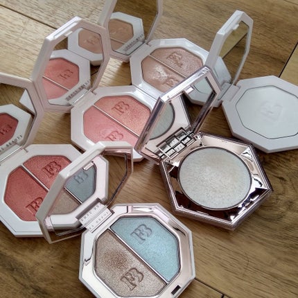 KILLAWATT FREESTYLE HIGHLIGHTER DUO/FENTY BEAUTY BY RIHANNA/パウダーハイライトを使ったクチコミ(1枚目)