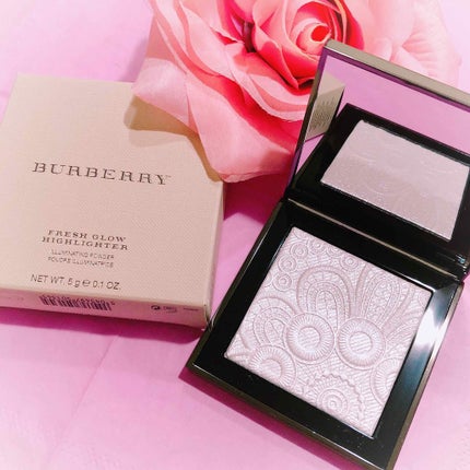 フレッシュグロウ ハイライター/Burberry Beauty/パウダーハイライトを使ったクチコミ(1枚目)