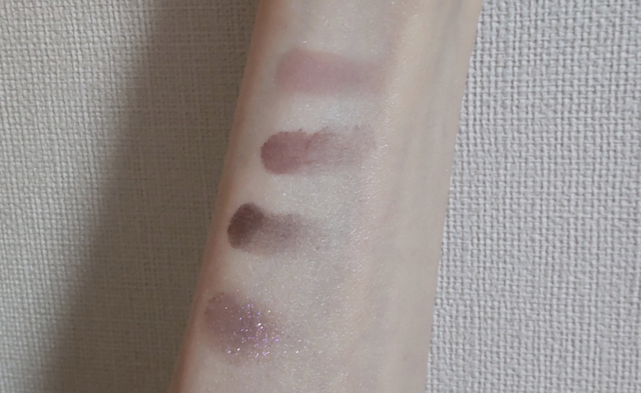 ベターザンアイズ  韓服エディション N02 ドライバイオレット/rom&nd/アイシャドウパレットを使ったクチコミ（2枚目）