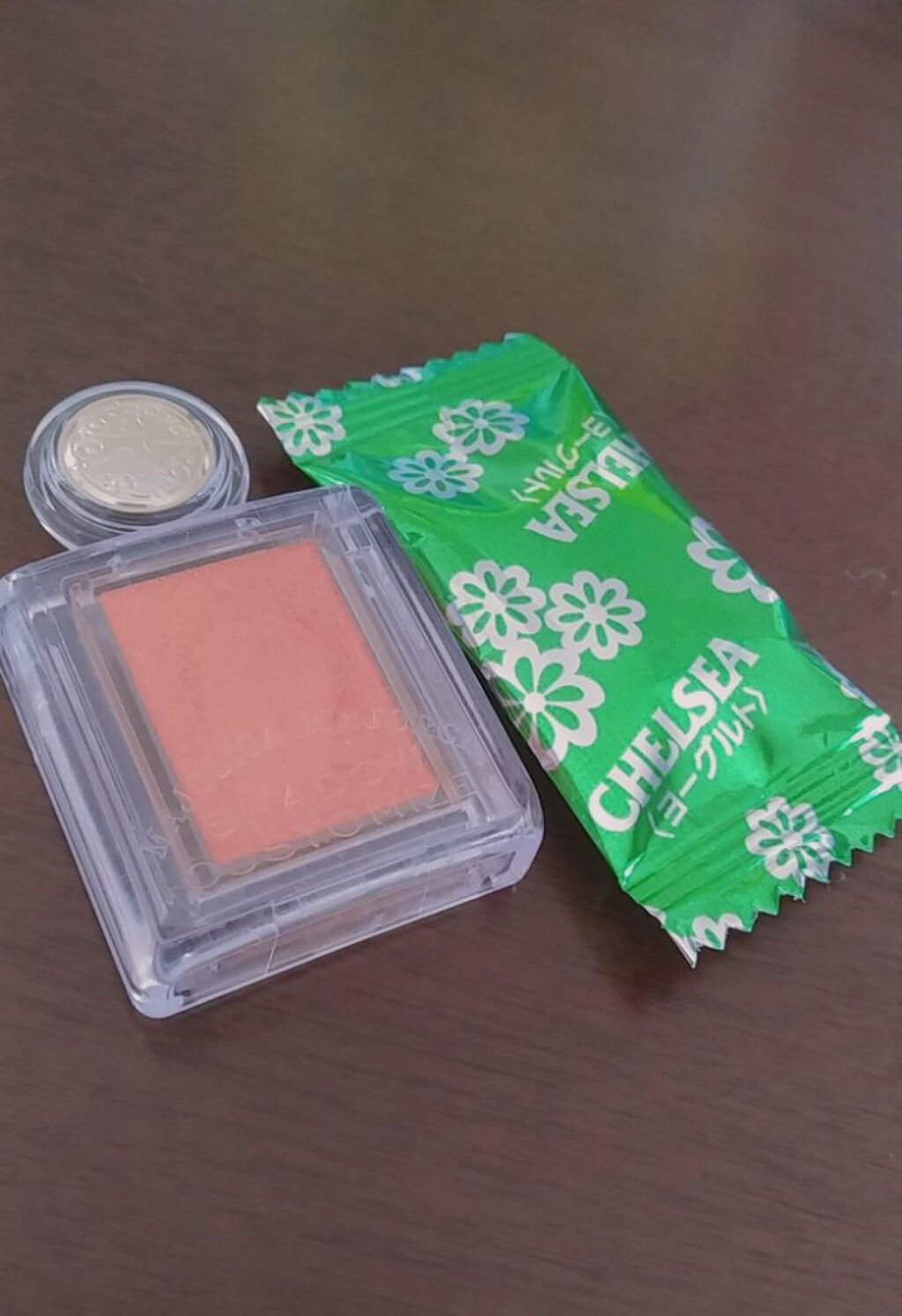 シャドーカスタマイズ/MAJOLICA MAJORCA/単色アイシャドウを使ったクチコミ（3枚目）