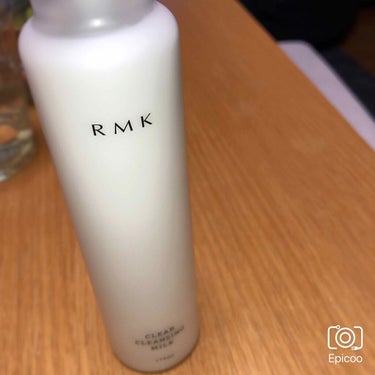 RMK クリアクリームクレンジングミルク

濃い化粧は落ちづらいです💧
 #フラロッソ賞  #プリュスオー&クレージュ賞  #パラソーラ賞  #OPERA賞  #LIPS賞 
#RMK
