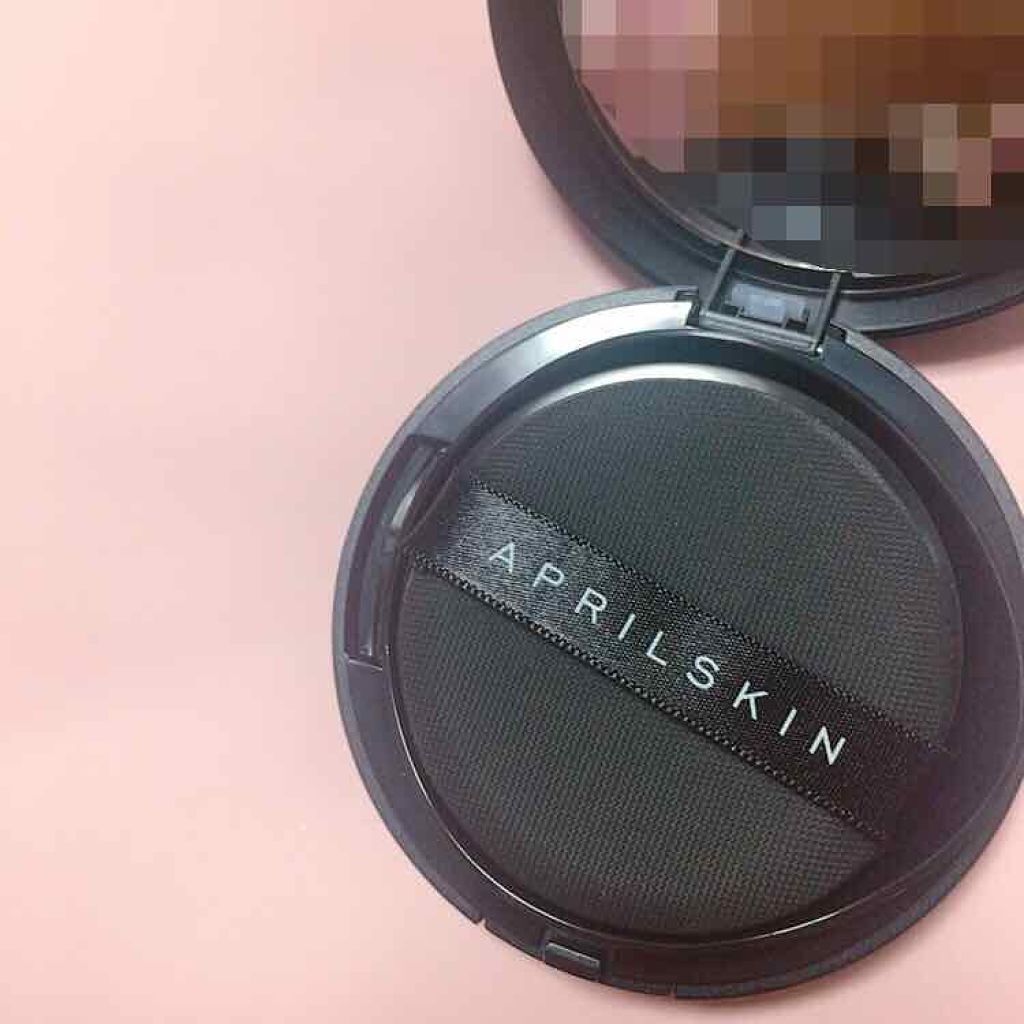 マジックスノークッション ブラック 2.0/APRILSKIN/クッションファンデーションを使ったクチコミ（2枚目）