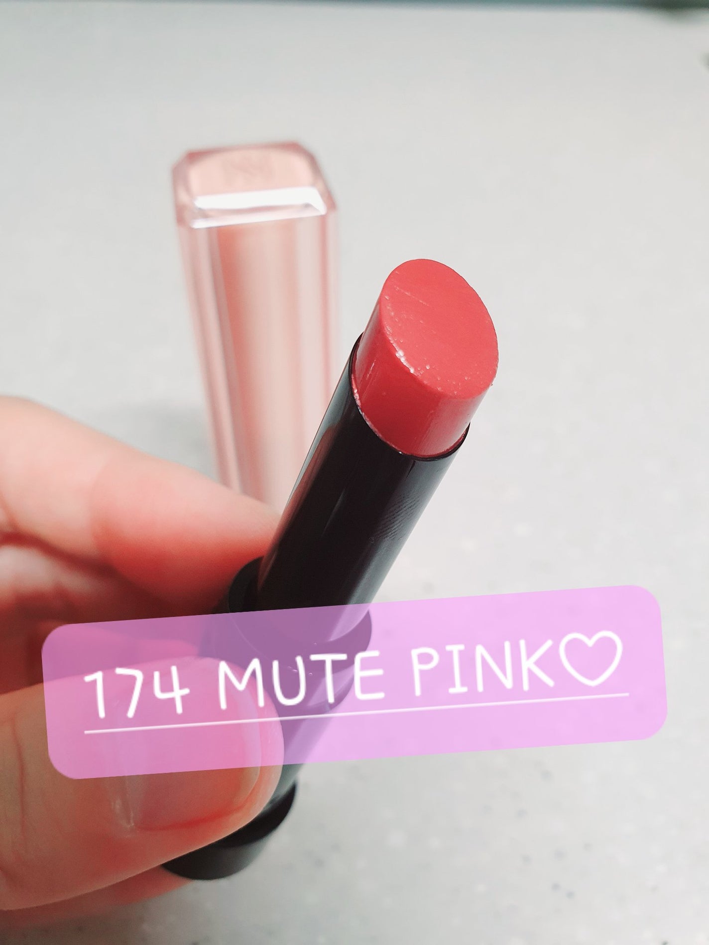 センシュアル ヌードバーム/HERA/リップバームを使ったクチコミ(2枚目)