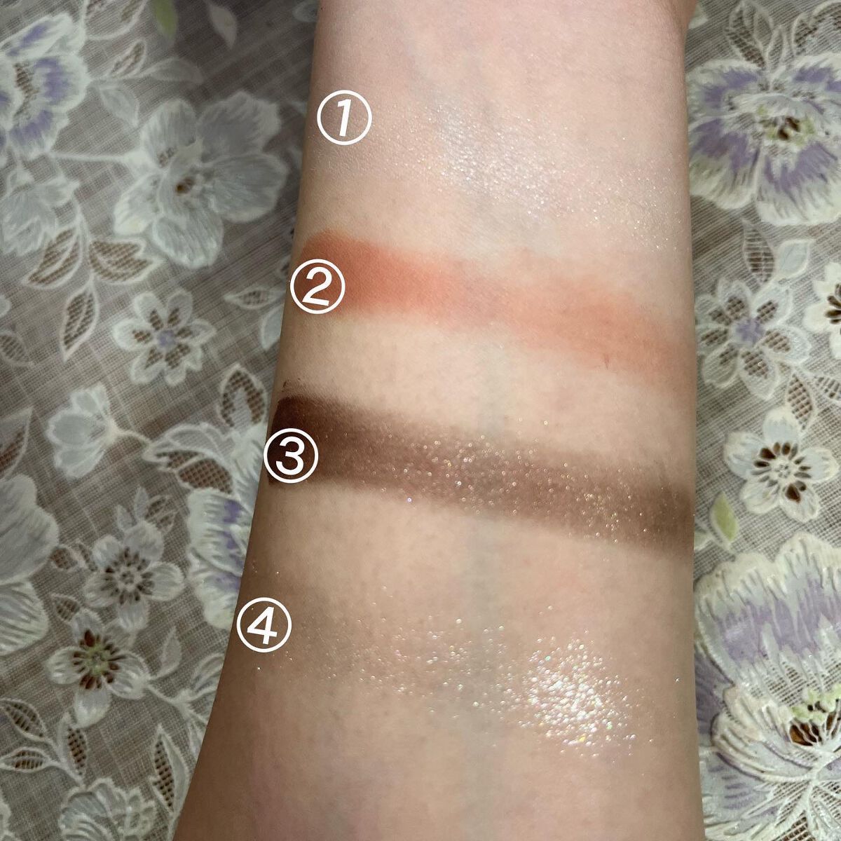 ルックアット マイアイ カフェ/ETUDE/単色アイシャドウを使ったクチコミ(4枚目)