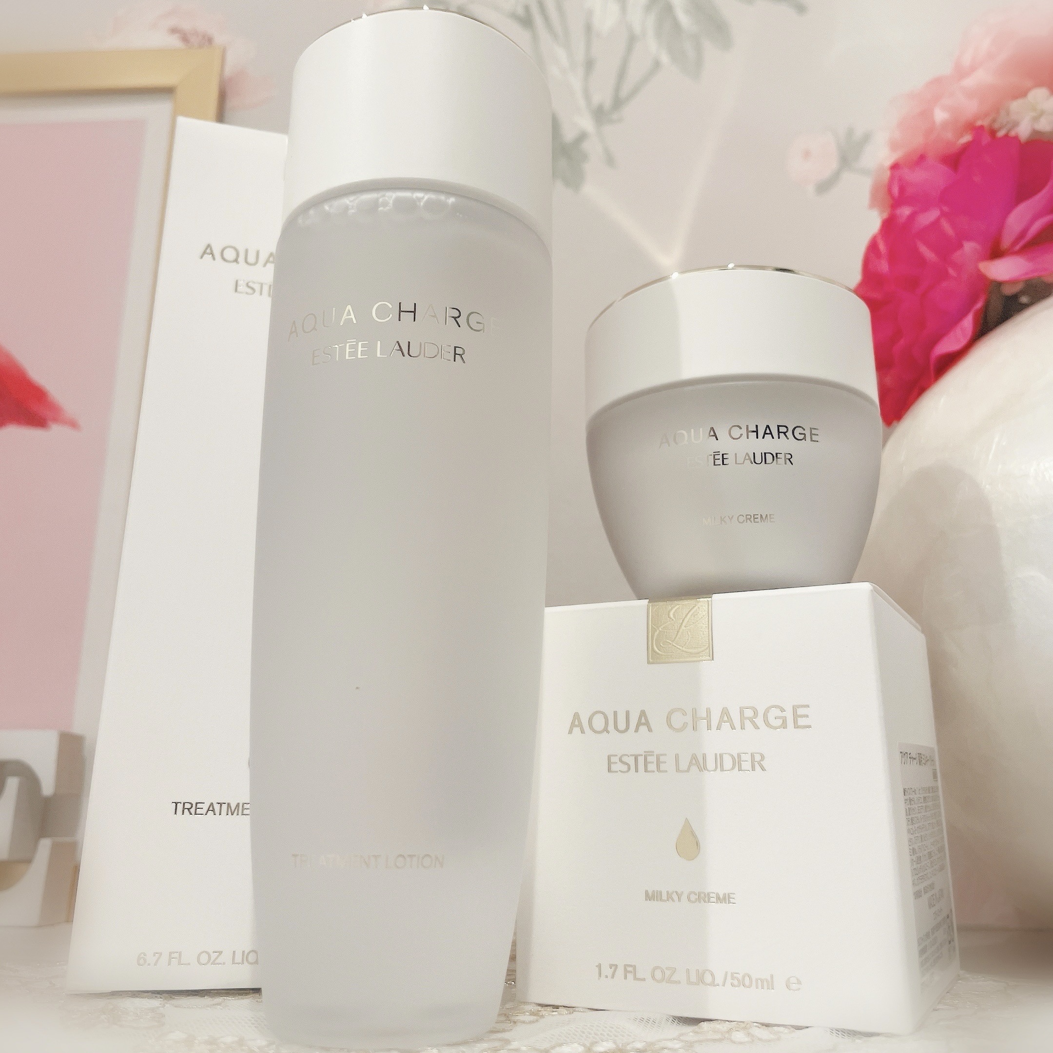 ESTEE LAUDER
アクア チャージ 薬用 トリートメント ローション
¥7,590

アクア チャージ 薬用 ミルキー クリーム
¥9,900

#提供
25日のクリスマスにアットコスメ様より！
嬉しい！クリスマスプレゼントだぁ＊°